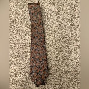 Yves saint Laurent Paisley Tie in Red and Black